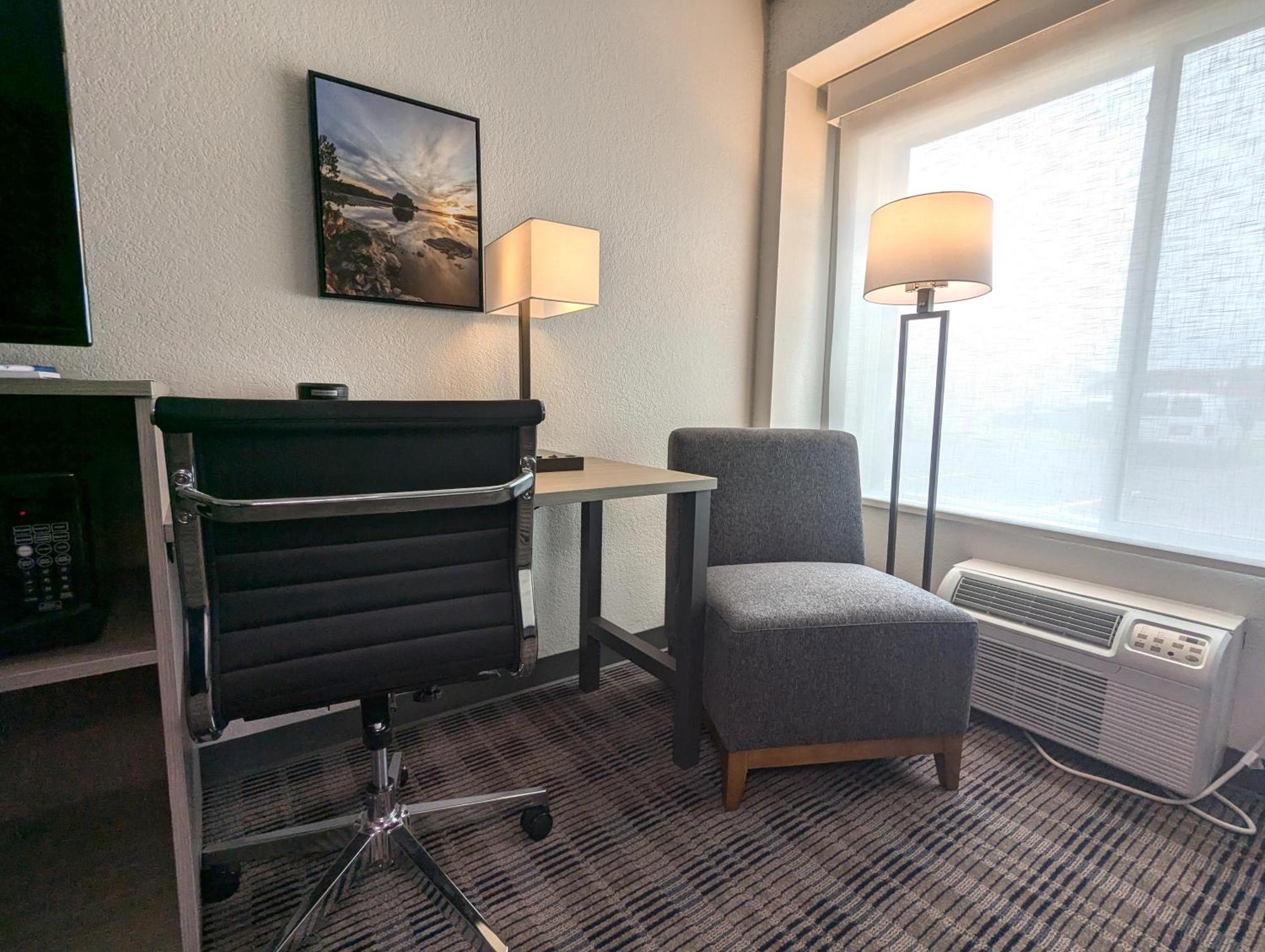 Americinn By Wyndham Baxter Brainerd Bagian luar foto