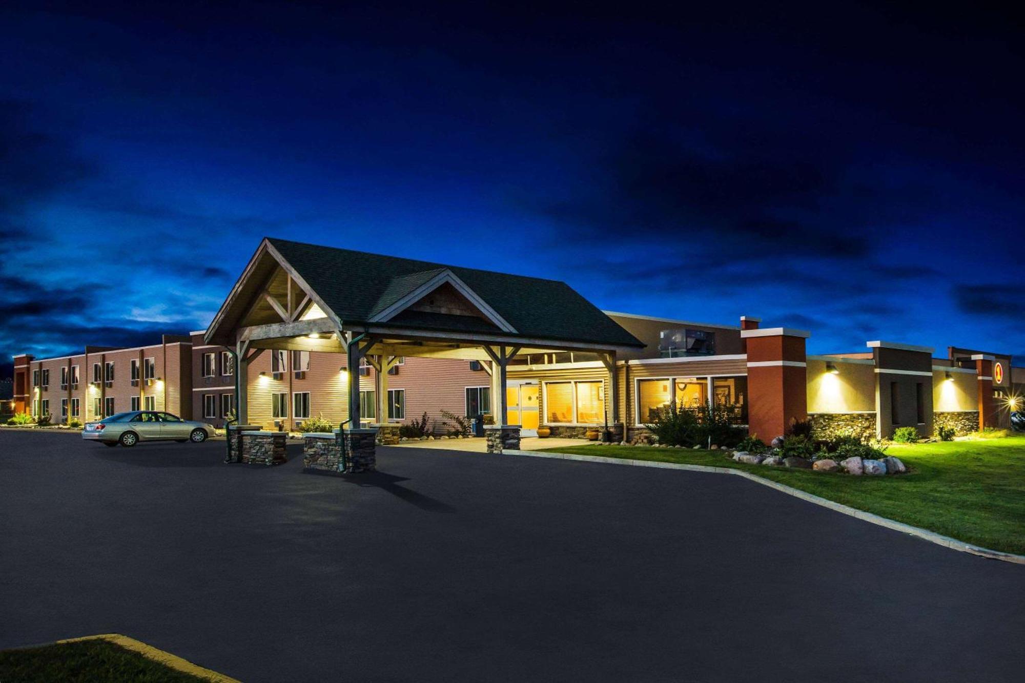 Americinn By Wyndham Baxter Brainerd Bagian luar foto