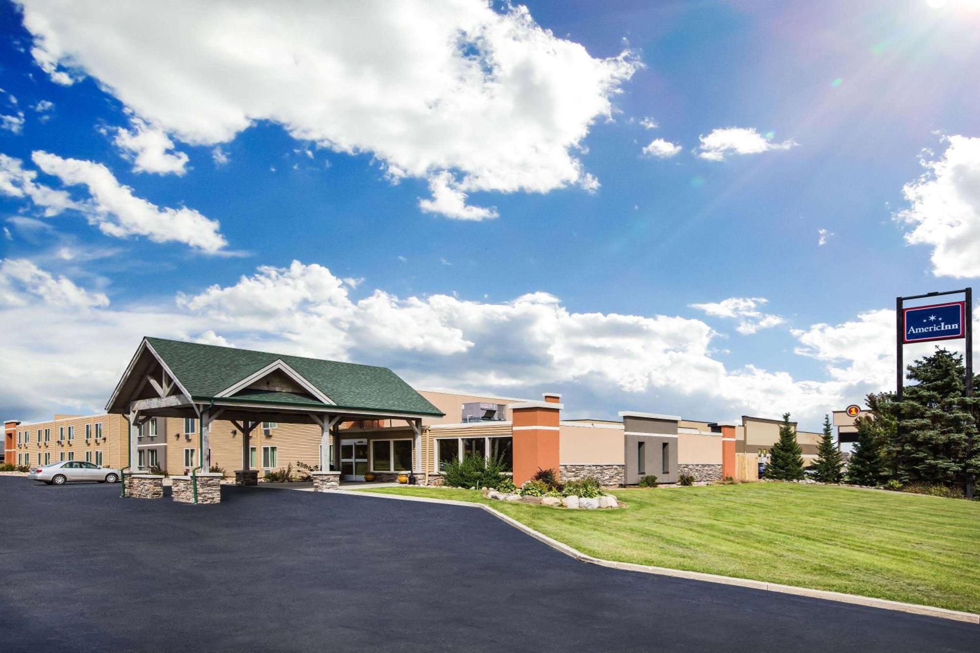 Americinn By Wyndham Baxter Brainerd Bagian luar foto