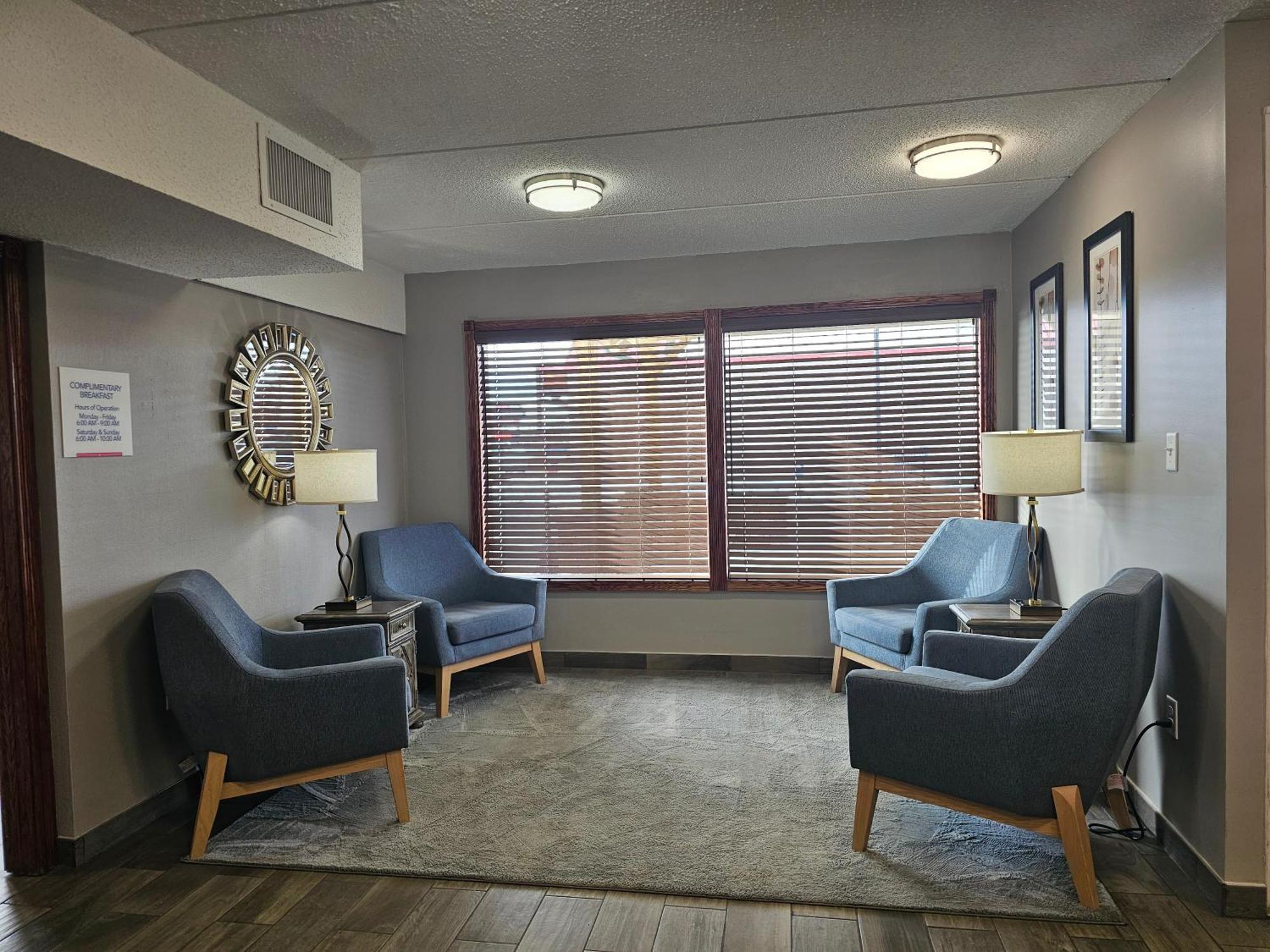 Americinn By Wyndham Baxter Brainerd Bagian luar foto